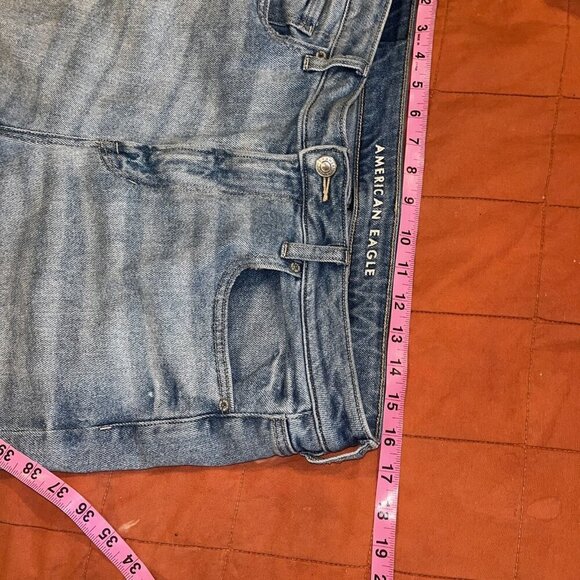 American Eagle Womens Stretch Denim Jeans Light Wash Size 14 - Picture 6 of 9